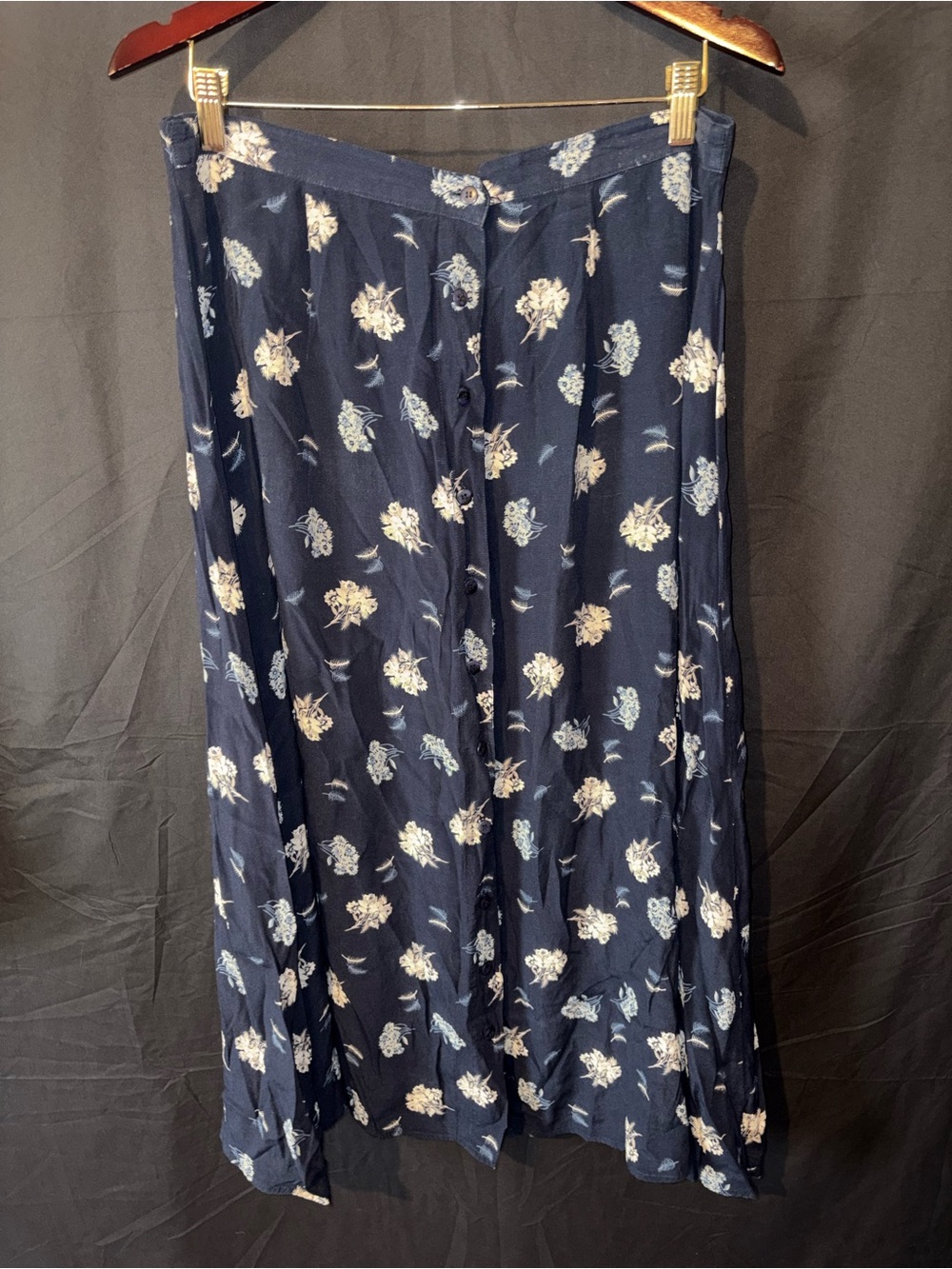 Vintage Sostanza Button-Front Maxi Skirt